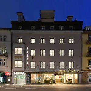 Zach 3*, Innsbruck Áustria
